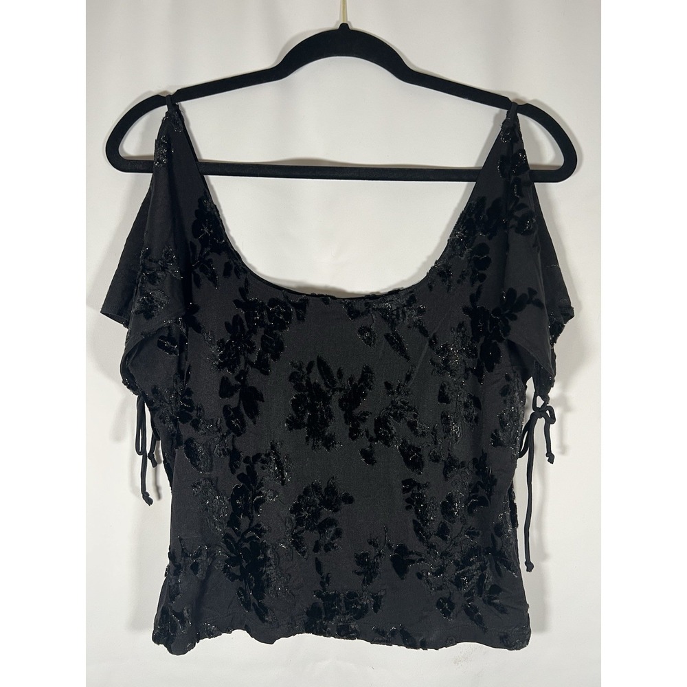 VNG Bebe Black Burnt Out Velvet Cold Shoulder Crop Top Silver Thread Whimsy Goth